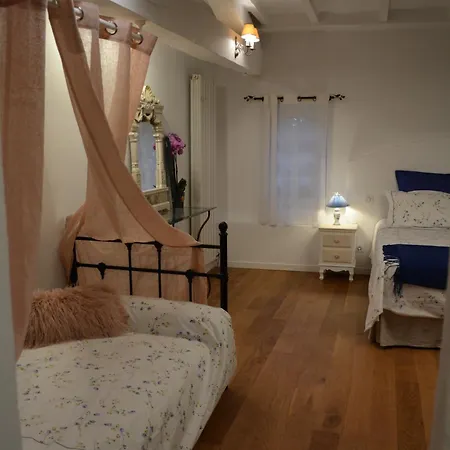 게스트하우스 Les Nuits Du Pastelier Teulat